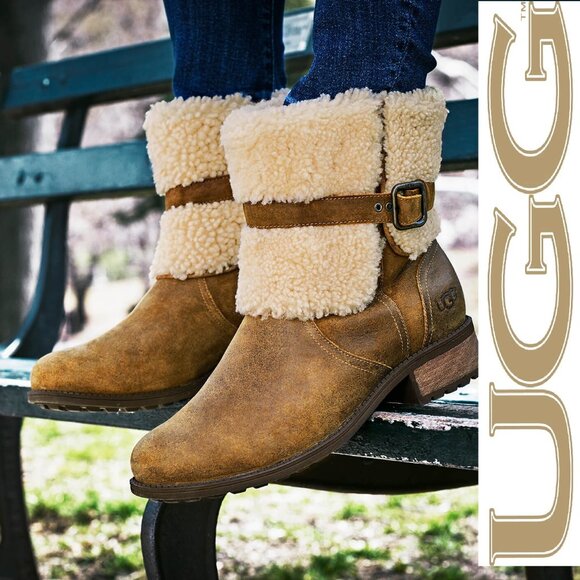 UGG Blayre Black Boots - Picture 10 of 10
